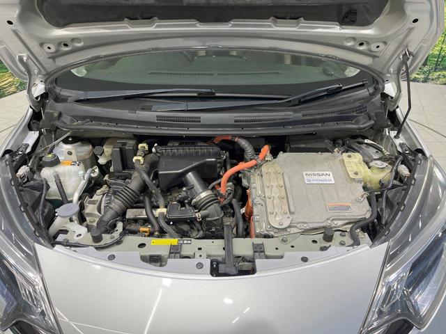 ノート ｅ－パワー　メダリスト　純正ナビ　全周囲カメラ　衝突軽減　禁煙車　ハーフレザーシート　ドラレコ　コーナーセンサー　スマートキー　ＬＥＤヘッド　ＥＴＣ　純正１５インチアルミ　車線逸脱警報　オートライト　オートエアコン（18枚目）