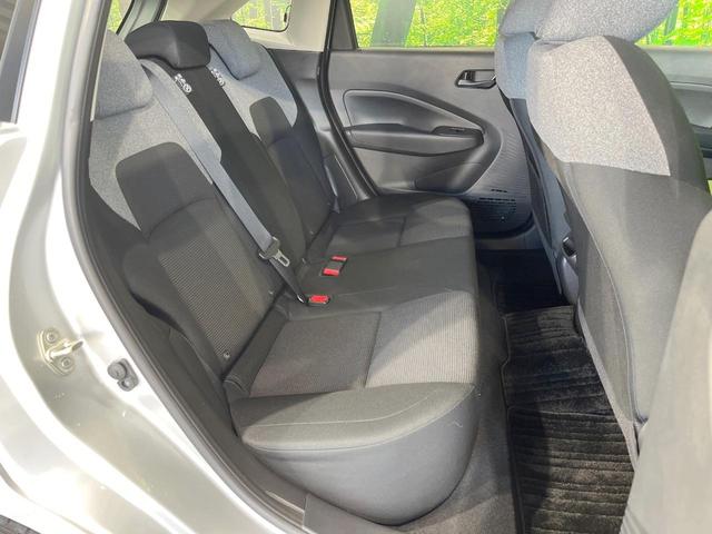 ノート Ｓ　純正９インチＳＤナビ　全周囲カメラ　衝突被害軽減システム　禁煙車　コーナーセンサー　スマートキー　ＬＥＤヘッド　オートハイビーム　オートライト　オートエアコン　Ｂｌｕｅｔｏｏｔｈ　ＣＤ　フルセグ（9枚目）