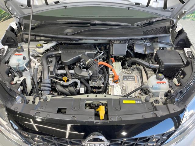 ノート Ｓ　純正９インチＳＤナビ　全周囲カメラ　衝突被害軽減システム　禁煙車　コーナーセンサー　スマートキー　ＬＥＤヘッド　オートハイビーム　オートライト　オートエアコン　Ｂｌｕｅｔｏｏｔｈ　ＣＤ　フルセグ（18枚目）