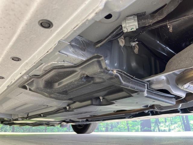 ノート Ｓ　純正９インチＳＤナビ　全周囲カメラ　衝突被害軽減システム　禁煙車　コーナーセンサー　スマートキー　ＬＥＤヘッド　オートハイビーム　オートライト　オートエアコン　Ｂｌｕｅｔｏｏｔｈ　ＣＤ　フルセグ（21枚目）