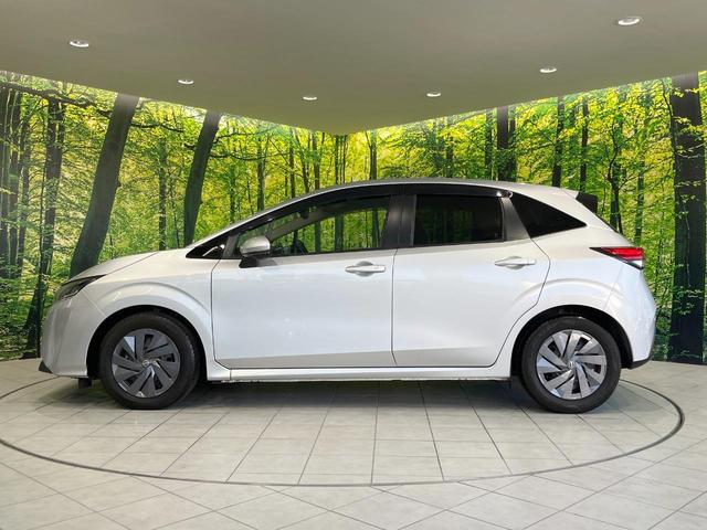 ノート Ｓ　純正９インチＳＤナビ　全周囲カメラ　衝突被害軽減システム　禁煙車　コーナーセンサー　スマートキー　ＬＥＤヘッド　オートハイビーム　オートライト　オートエアコン　Ｂｌｕｅｔｏｏｔｈ　ＣＤ　フルセグ（23枚目）