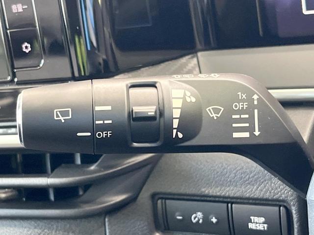 ノート Ｓ　純正９インチＳＤナビ　全周囲カメラ　衝突被害軽減システム　禁煙車　コーナーセンサー　スマートキー　ＬＥＤヘッド　オートハイビーム　オートライト　オートエアコン　Ｂｌｕｅｔｏｏｔｈ　ＣＤ　フルセグ（42枚目）