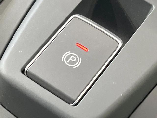 ノート Ｓ　純正９インチＳＤナビ　全周囲カメラ　衝突被害軽減システム　禁煙車　コーナーセンサー　スマートキー　ＬＥＤヘッド　オートハイビーム　オートライト　オートエアコン　Ｂｌｕｅｔｏｏｔｈ　ＣＤ　フルセグ（47枚目）