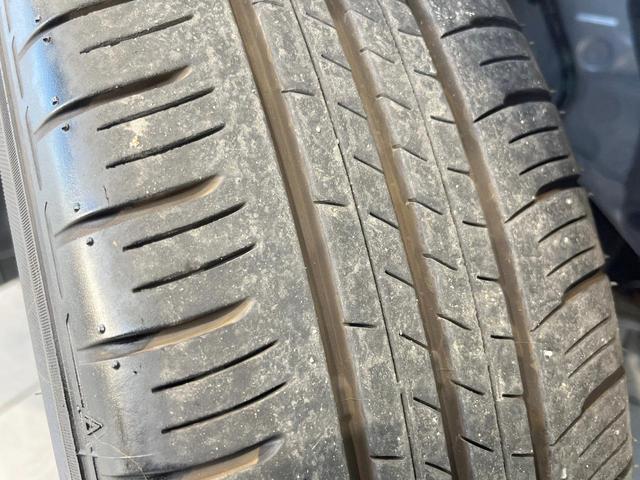 ノート Ｓ　純正９インチＳＤナビ　全周囲カメラ　衝突被害軽減システム　禁煙車　コーナーセンサー　スマートキー　ＬＥＤヘッド　オートハイビーム　オートライト　オートエアコン　Ｂｌｕｅｔｏｏｔｈ　ＣＤ　フルセグ（48枚目）