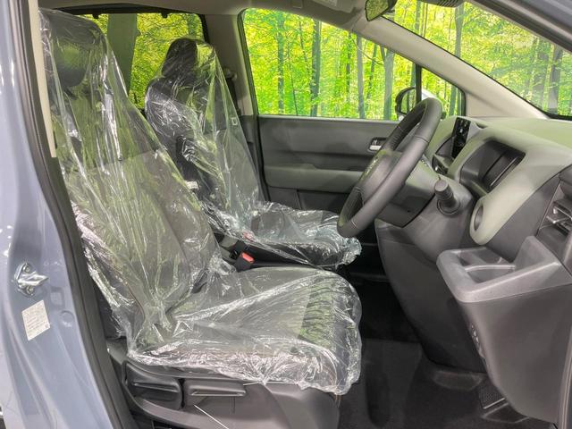 フリード クロスター 登録済未使用車 両側電動ドア 衝突被害軽減システム レーダークルーズ ハーフレザーシート コーナーセンサー スマートキー LEDヘッドライト シートヒーター オートライト オートエアコン(8枚目)