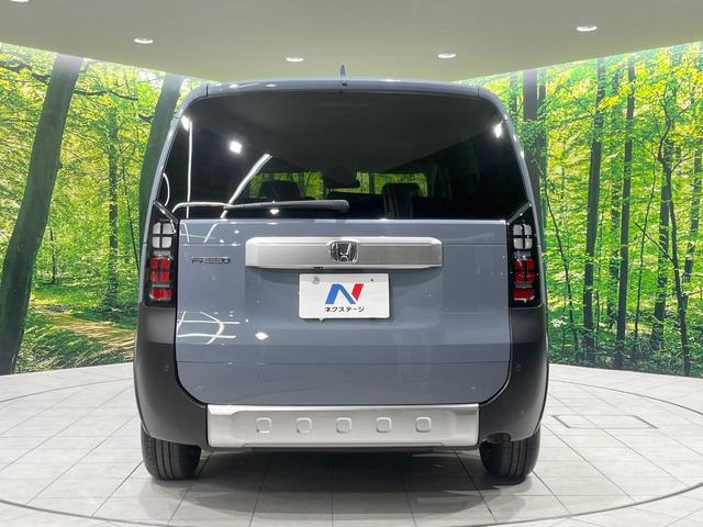 フリード クロスター 登録済未使用車 両側電動ドア 衝突被害軽減システム レーダークルーズ ハーフレザーシート コーナーセンサー スマートキー LEDヘッドライト シートヒーター オートライト オートエアコン(15枚目)