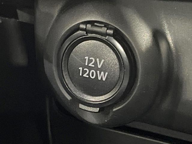 スイフト ハイブリッドRS 純正9型ナビ 全周囲カメラ 衝突被害軽減システム 禁煙車 シートヒーター ドラレコ コーナーセンサー スマートキー LEDヘッド ビルトインETC 純正16インチアルミ 車線逸脱警報(33枚目)