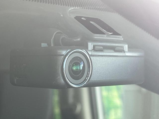 セレナ ハイウェイスターＶ　純正１０インチナビ　両側電動ドア　全周囲カメラ　衝突軽減　レーダークルーズ　ドラレコ　コーナーセンサー　スマートキー　ＬＥＤヘッド　ＥＴＣ　純正１６インチアルミ　オートハイビーム（32枚目）