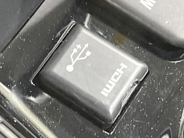 プリウス Ａツーリングセレクション　純正９型ナビ　バックカメラ　衝突被害軽減システム　レーダークルーズ　禁煙車　レザーシート　パワーシート　ドラレコ　コーナーセンサー　スマートキー　ＬＥＤヘッド　ビルトインＥＴＣ（41枚目）