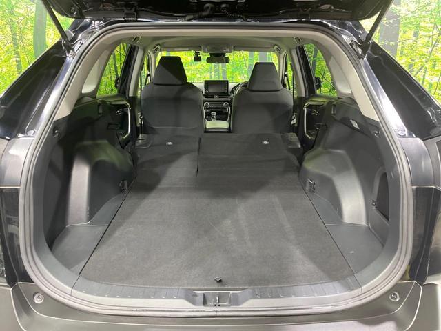 ＲＡＶ４ ハイブリッドＸ　純正８型ＤＡ　バックカメラ　衝突被害軽減システム　レーダークルーズ　禁煙車　ドラレコ　コーナーセンサー　スマートキー　ＬＥＤヘッド　ビルトインＥＴＣ　純正１８インチアルミ（10枚目）