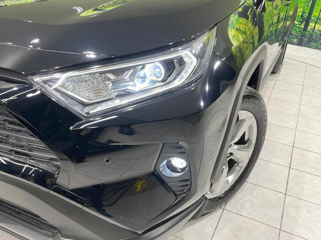 ＲＡＶ４ ハイブリッドＸ　純正８型ＤＡ　バックカメラ　衝突被害軽減システム　レーダークルーズ　禁煙車　ドラレコ　コーナーセンサー　スマートキー　ＬＥＤヘッド　ビルトインＥＴＣ　純正１８インチアルミ（12枚目）