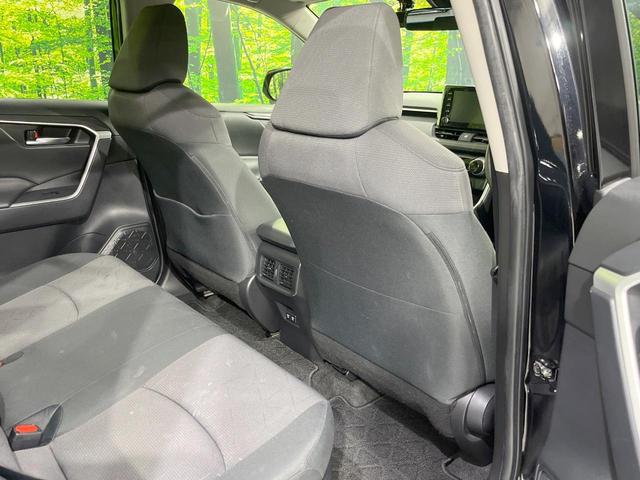 ＲＡＶ４ ハイブリッドＸ　純正８型ＤＡ　バックカメラ　衝突被害軽減システム　レーダークルーズ　禁煙車　ドラレコ　コーナーセンサー　スマートキー　ＬＥＤヘッド　ビルトインＥＴＣ　純正１８インチアルミ（30枚目）