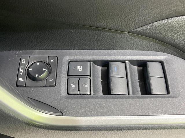 ＲＡＶ４ ハイブリッドＸ　純正８型ＤＡ　バックカメラ　衝突被害軽減システム　レーダークルーズ　禁煙車　ドラレコ　コーナーセンサー　スマートキー　ＬＥＤヘッド　ビルトインＥＴＣ　純正１８インチアルミ（43枚目）