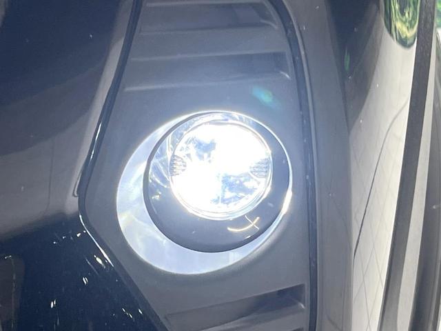 ＲＡＶ４ ハイブリッドＸ　純正８型ＤＡ　バックカメラ　衝突被害軽減システム　レーダークルーズ　禁煙車　ドラレコ　コーナーセンサー　スマートキー　ＬＥＤヘッド　ビルトインＥＴＣ　純正１８インチアルミ（52枚目）