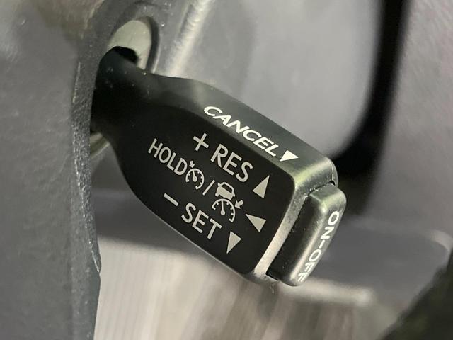 アルファード ２．５Ｓ　タイプゴールド　純正９型ナビ　モデリスタエアロ　両側電動ドア　後席モニター　バックカメラ　１００Ｖ電源　衝突被害軽減システム　レーダークルーズ　禁煙車　ドラレコ　コーナーセンサー　スマートキー　ＬＥＤ（8枚目）