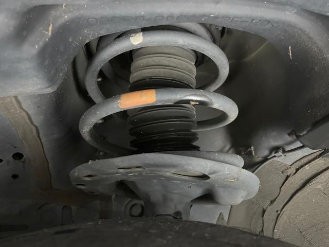 アルファード ２．５Ｓ　タイプゴールド　純正９型ナビ　モデリスタエアロ　両側電動ドア　後席モニター　バックカメラ　１００Ｖ電源　衝突被害軽減システム　レーダークルーズ　禁煙車　ドラレコ　コーナーセンサー　スマートキー　ＬＥＤ（22枚目）