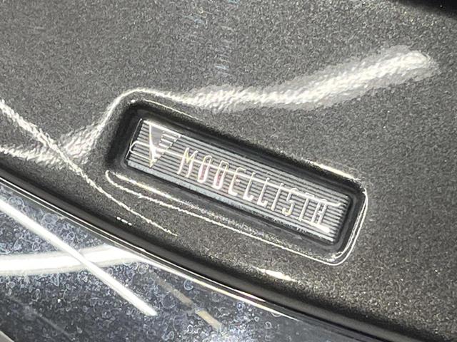 アルファード ２．５Ｓ　タイプゴールド　純正９型ナビ　モデリスタエアロ　両側電動ドア　後席モニター　バックカメラ　１００Ｖ電源　衝突被害軽減システム　レーダークルーズ　禁煙車　ドラレコ　コーナーセンサー　スマートキー　ＬＥＤ（41枚目）