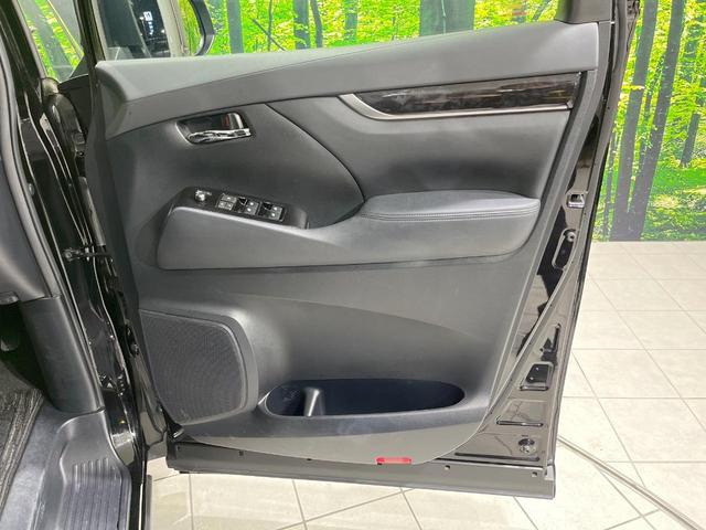 アルファード ２．５Ｓ　タイプゴールド　純正９型ナビ　モデリスタエアロ　両側電動ドア　後席モニター　バックカメラ　１００Ｖ電源　衝突被害軽減システム　レーダークルーズ　禁煙車　ドラレコ　コーナーセンサー　スマートキー　ＬＥＤ（42枚目）