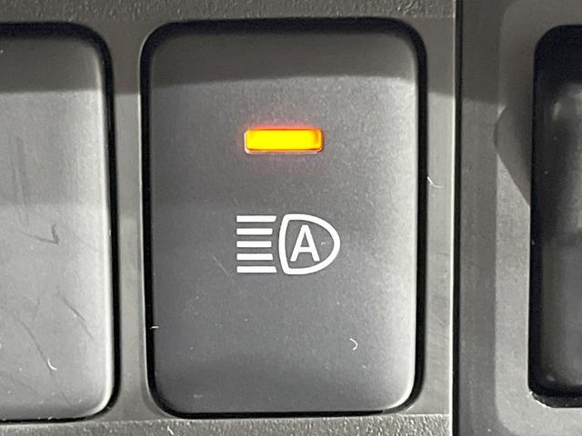 ｅＫワゴン Ｇセーフティパッケージ　全周囲カメラ　衝突被害軽減システム　禁煙車　コーナーセンサー　スマートキー　ＨＩＤヘッド　純正１４インチアルミ　車線逸脱警報　オートライト　オートエアコン　Ｂｌｕｅｔｏｏｔｈ　ＣＤ　ＤＶＤ再生（28枚目）