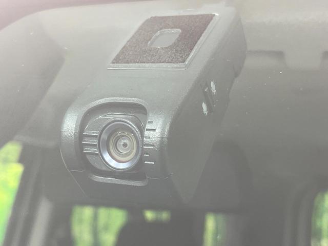 ルーミー Ｘ　電動スライドドア　バックカメラ　衝突被害軽減システム　禁煙車　ドラレコ　コーナーセンサー　スマートキー　ビルトインＥＴＣ　オートライト　ドアバイザー　Ｂｌｕｅｔｏｏｔｈ　アイドリングストップ　ＣＤ（7枚目）