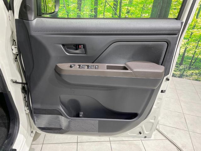 ルーミー Ｘ　電動スライドドア　バックカメラ　衝突被害軽減システム　禁煙車　ドラレコ　コーナーセンサー　スマートキー　ビルトインＥＴＣ　オートライト　ドアバイザー　Ｂｌｕｅｔｏｏｔｈ　アイドリングストップ　ＣＤ（35枚目）