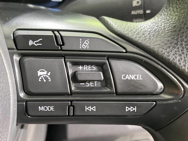 アクア Ｘ　純正ディスプレイオーディオ　バックカメラ　衝突被害軽減システム　レーダークルーズ　禁煙車　ＬＥＤヘッド　ビルトインＥＴＣ　オートハイビーム　オートライト　オートエアコン　Ｂｌｕｅｔｏｏｔｈ（6枚目）