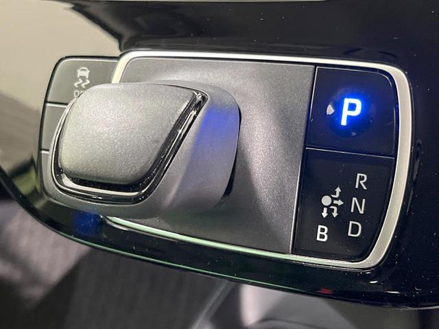 アクア Ｘ　純正ディスプレイオーディオ　バックカメラ　衝突被害軽減システム　レーダークルーズ　禁煙車　ＬＥＤヘッド　ビルトインＥＴＣ　オートハイビーム　オートライト　オートエアコン　Ｂｌｕｅｔｏｏｔｈ（24枚目）