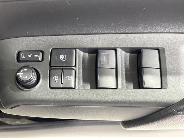 アクア Ｘ　純正ディスプレイオーディオ　バックカメラ　衝突被害軽減システム　レーダークルーズ　禁煙車　ＬＥＤヘッド　ビルトインＥＴＣ　オートハイビーム　オートライト　オートエアコン　Ｂｌｕｅｔｏｏｔｈ（35枚目）