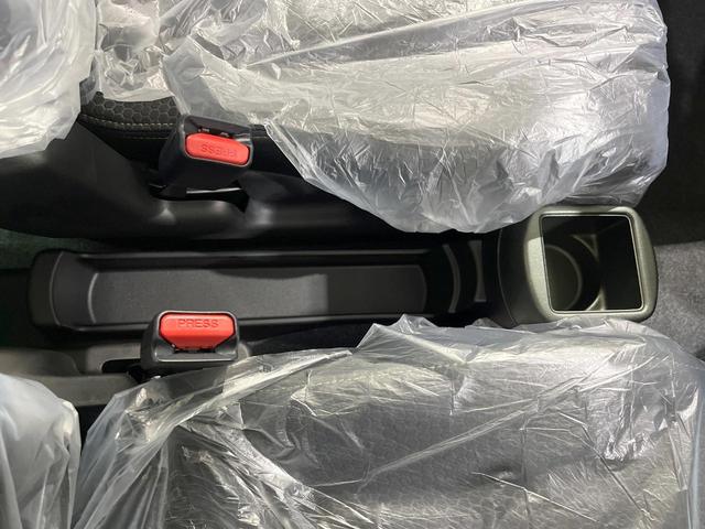 ハスラー タフワイルドターボ　届出済未使用車　全周囲カメラ　衝突被害軽減システム　レーダークルーズ　コーナーセンサー　シートヒーター　スマートキー　ＬＥＤヘッドライト　ルーフレール　オートライト　オートエアコン　Ｂｌｕｅｔｏｏｔｈ（39枚目）