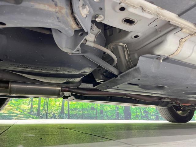 エクストレイル ２０Ｘ　ハイブリッド　エマージェンシーブレーキＰ　全周囲カメラ　衝突被害軽減システム　禁煙車　電動リアゲート　ドラレコ　スマートキー　ＬＥＤヘッド　ビルトインＥＴＣ　クルコン　純正１７インチアルミ　車線逸脱警報　オートライト（23枚目）