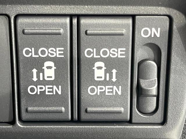 フリード エアー EX 登録済未使用車 衝突被害軽減システム コーナーセンサー スマートキー LEDヘッド 純正15インチアルミ オートハイビーム オートライト オートエアコン(3枚目)