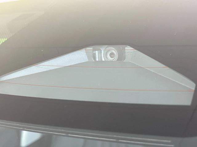 ヤリスクロス X メモリーナビ バックカメラ 衝突被害軽減システム レーダークルーズ 禁煙車 ドラレコ コーナーセンサー スマートキー ETC オートライト Bluetooth フルセグ(3枚目)