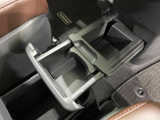 ノア Z 純正8型DA 両側電動ドア バックカメラ 衝突被害軽減システム レーダークルーズ 禁煙車 電動リアゲート ハーフレザーシート コーナーセンサー スマートキー LEDヘッド ETC2.0(42枚目)