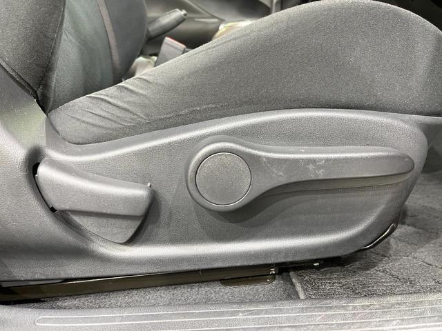 ジューク 15RX タイプV 禁煙車 ドラレコ スマートキー LEDヘッド ETC オートライト オートエアコン(45枚目)