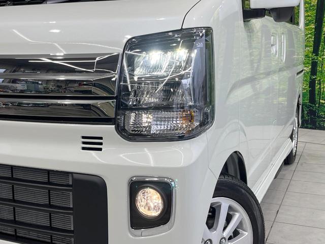 エブリイワゴン ＰＺターボスペシャル　届出済未使用車　両側電動ドア　衝突被害軽減システム　コーナーセンサー　スマートキー　シートヒーター　ＨＩＤヘッド　純正１４インチアルミ　　車線逸脱警報　オートライト　オートエアコン（12枚目）