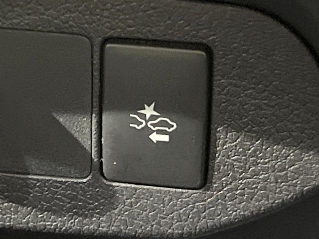 ヴィッツ ジュエラ　純正ＳＤナビ　バックカメラ　衝突被害軽減システム　禁煙車　ドラレコ　ＨＩＤヘッド　ビルトインＥＴＣ　オートエアコン　Ｂｌｕｅｔｏｏｔｈ　ＣＤ　地デジ（27枚目）