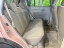 後部座席も気になるようなキズ・汚れやへたり等、大きなダメージはなく、良好な状態です。