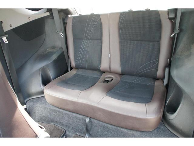 TOYOTA IQ 130G LEATHER PACKAGE