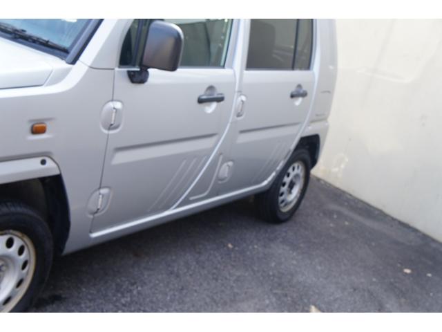 ネイキッド ターボ Gパッケージ ターボ 4速AT 全席パワーウィンドウ パワーステアリング エアコン キーレスエントリー エアバッグ オーディオ 車検整備付き(14枚目)