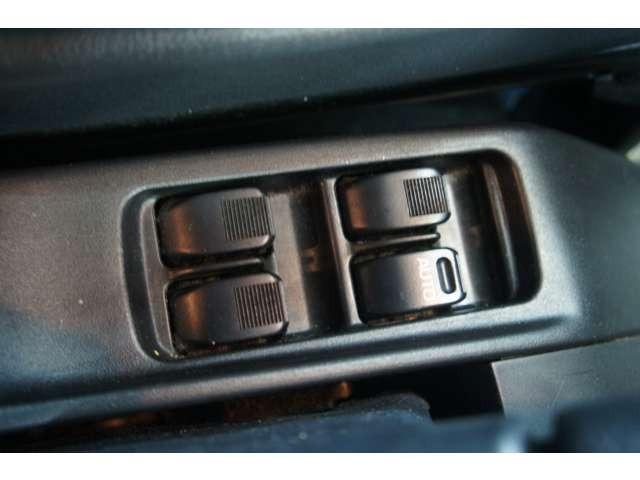 ネイキッド ターボ Gパッケージ ターボ 4速AT 全席パワーウィンドウ パワーステアリング エアコン キーレスエントリー エアバッグ オーディオ 車検整備付き(20枚目)