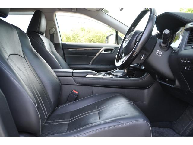 ＲＸ ＲＸ２００ｔ　バージョンＬ　ブラックレザーシート／社外２０インチアルミホイール／前後シートヒータ／フロントシートベンチレーション／リアパワーシート／ヘッドアップディスプレイ／３６０°カメラ／ステアリングヒーター／パワーバックドア（41枚目）
