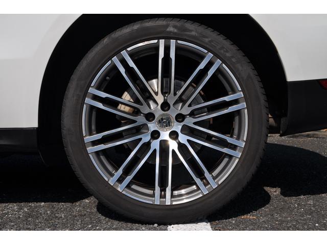 マカン マカンS レッドレザーシート/純正21インチアルミホイール/ナビ/TV/ETC/パワーバックドア/バックカメラ/サイドカメラ/シートヒーター(18枚目)