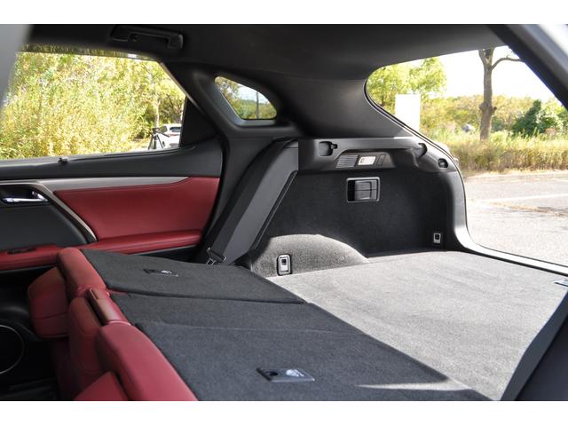 RX RX200t Fスポーツ HUD、レクサスセーフティシステム、レーダークルーズコントロール、シートヒーター、シートベンチレーション、3眼LED、ステアリングヒーター、カードキー、スペアキーレス、パワーバックドア、360°カメラ(63枚目)