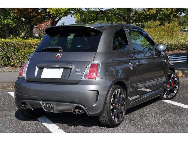 アバルト595 コンペティツィオーネ 5速マニュアル、レコードモンツァマフラー、純正17インチAW、レッドブレーキキャリパー、HIDヘッドライト、ETC、ドアバイザー、前後フォグランプ、ステアリングリモコン、キーレス(25枚目)