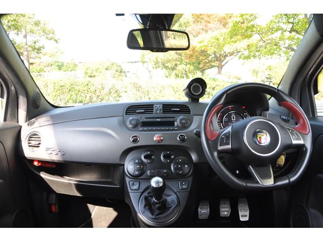 アバルト595 コンペティツィオーネ 5速マニュアル、レコードモンツァマフラー、純正17インチAW、レッドブレーキキャリパー、HIDヘッドライト、ETC、ドアバイザー、前後フォグランプ、ステアリングリモコン、キーレス(36枚目)