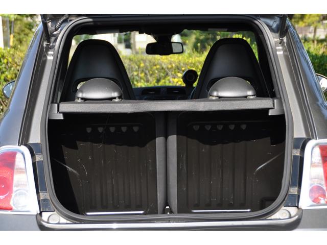 アバルト595 コンペティツィオーネ 5速マニュアル、レコードモンツァマフラー、純正17インチAW、レッドブレーキキャリパー、HIDヘッドライト、ETC、ドアバイザー、前後フォグランプ、ステアリングリモコン、キーレス(51枚目)