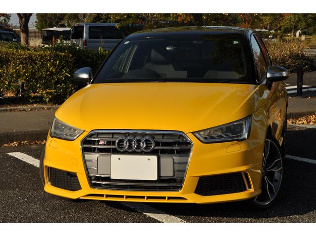 S1スポーツバック ベースグレード 6速マニュアル ハーフレザーシート BOSEサウンド レッドブレーキキャリパー 純正ナビ 地デジTV HIDヘッドライト ハーフレザーシート パークセンター ETC(10枚目)