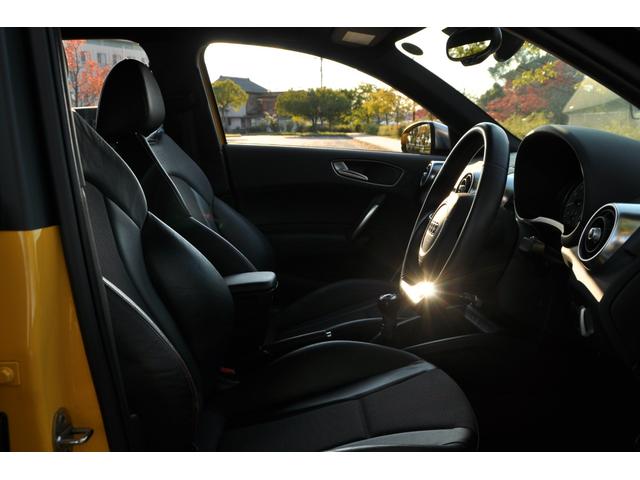 S1スポーツバック ベースグレード 6速マニュアル ハーフレザーシート BOSEサウンド レッドブレーキキャリパー 純正ナビ 地デジTV HIDヘッドライト ハーフレザーシート パークセンター ETC(36枚目)