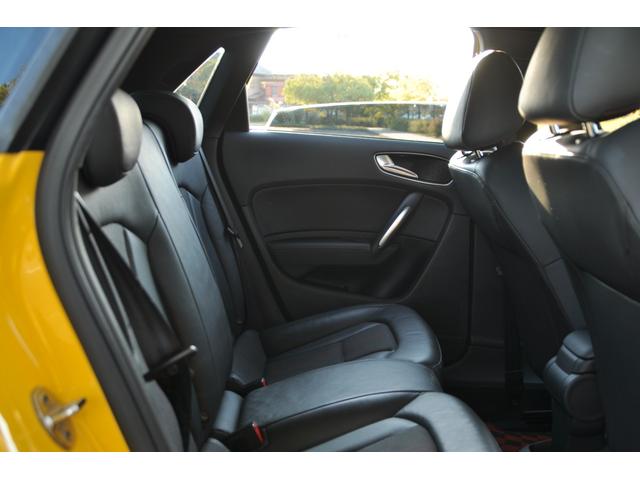 S1スポーツバック ベースグレード 6速マニュアル ハーフレザーシート BOSEサウンド レッドブレーキキャリパー 純正ナビ 地デジTV HIDヘッドライト ハーフレザーシート パークセンター ETC(52枚目)