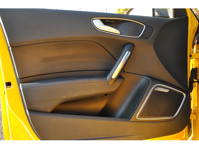 S1スポーツバック ベースグレード 6速マニュアル ハーフレザーシート BOSEサウンド レッドブレーキキャリパー 純正ナビ 地デジTV HIDヘッドライト ハーフレザーシート パークセンター ETC(71枚目)